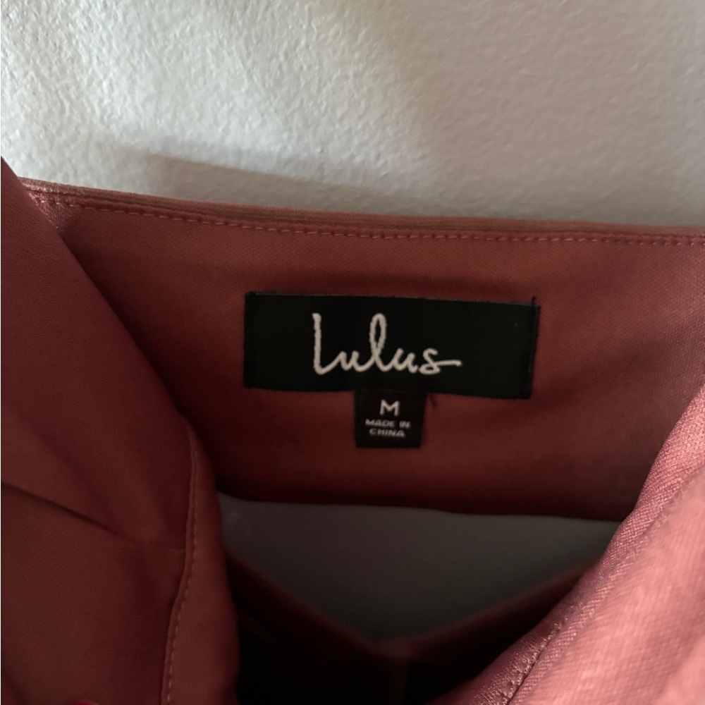 Lulu’s Fashionably On Time Bodycon Dress Size M NWT - Picture 5 of 5